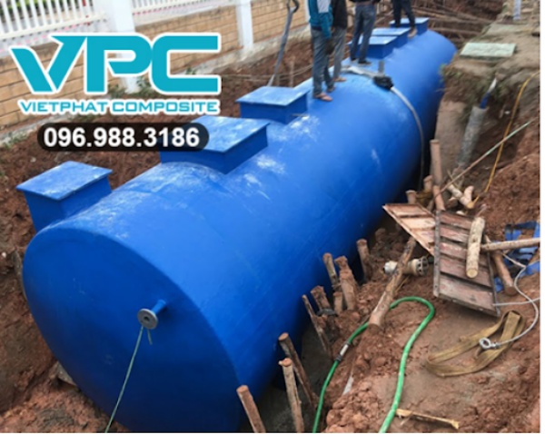 Một công trình sử dụng bồn chứa nước đang được Vietphat Composite hỗ trợ lắp đặt và thi công